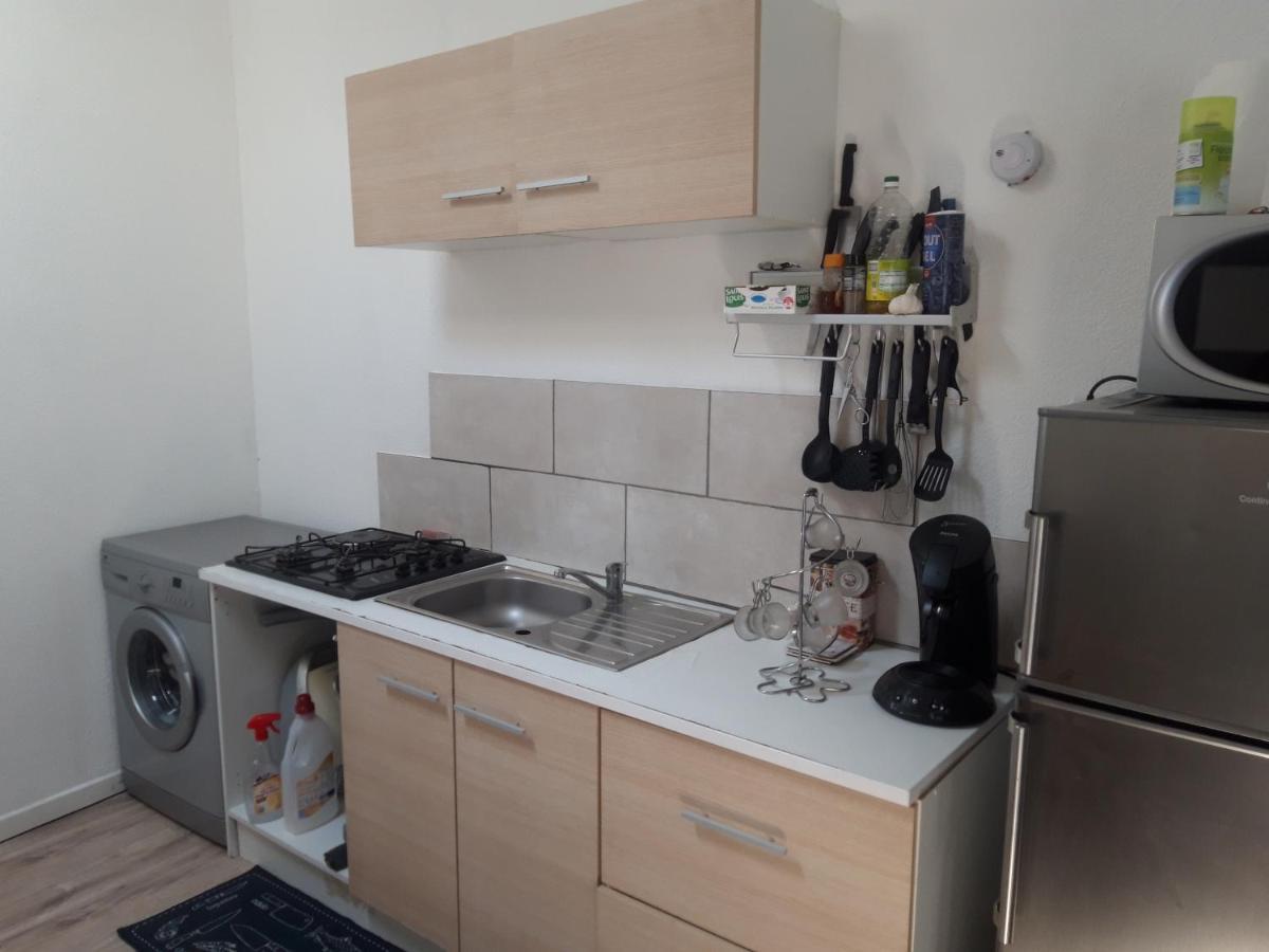 Appartement F1 Meuble 3 Personnes Ομπενά Εξωτερικό φωτογραφία
